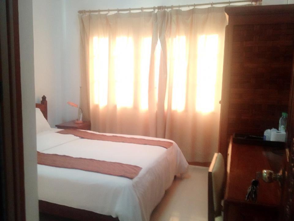 Nalinthone Guesthouse Ban Nongdouang Exterior photo